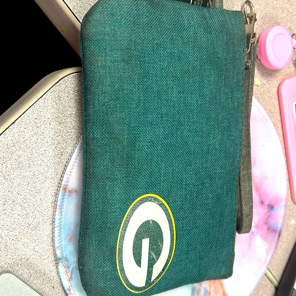 Packer wallet